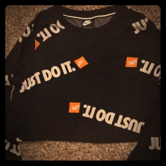 crop top nike just do it